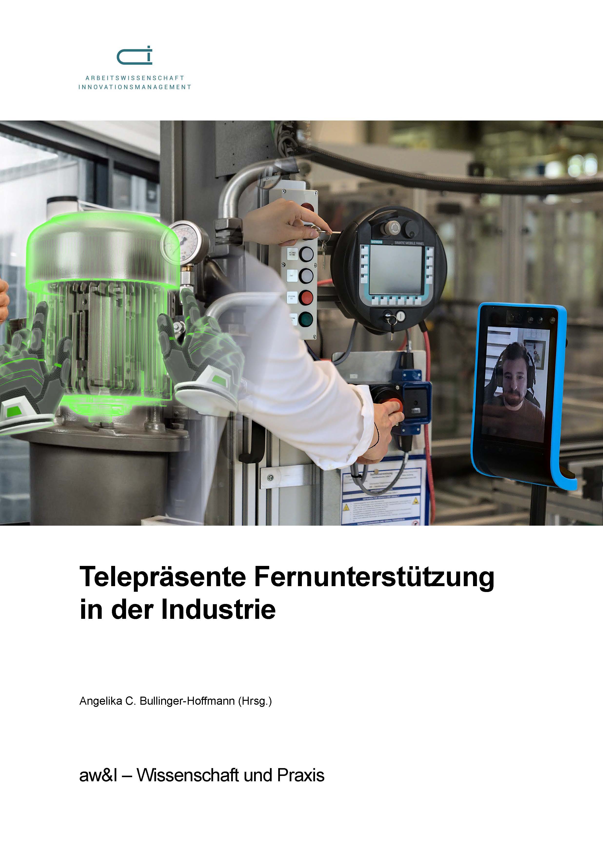 Ein Experte beobachtet über einen Telepräsenzroboter, wie eine Person die Steuerung einer Maschine bedient.